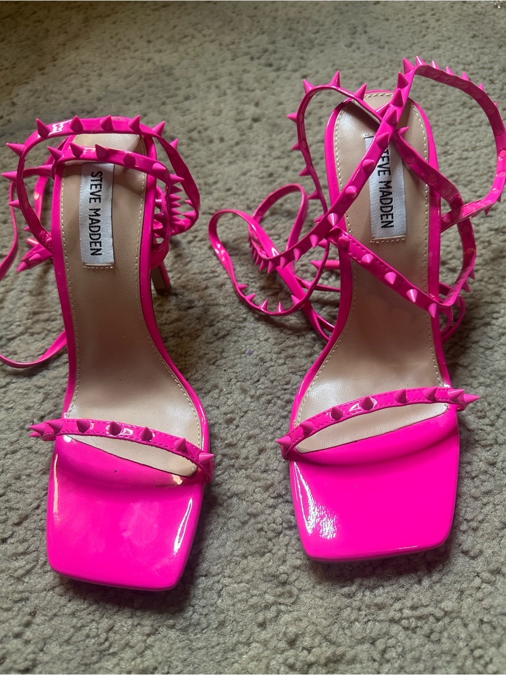 STEVE MADDEN “ UPLIFT-S” Hot Pink Studded Lace-Up Stiletto Sandals 7.5 NEW BOX